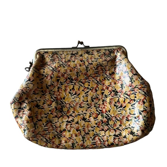 Patricia Nash Clutch purse used one season. - Picture 3 of 9